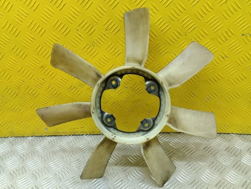 Крыльчатка вискомуфты Nissan Pathfinder (R51M) 2004-2013 2007 21060EB300 2.5 D YD25DDTI