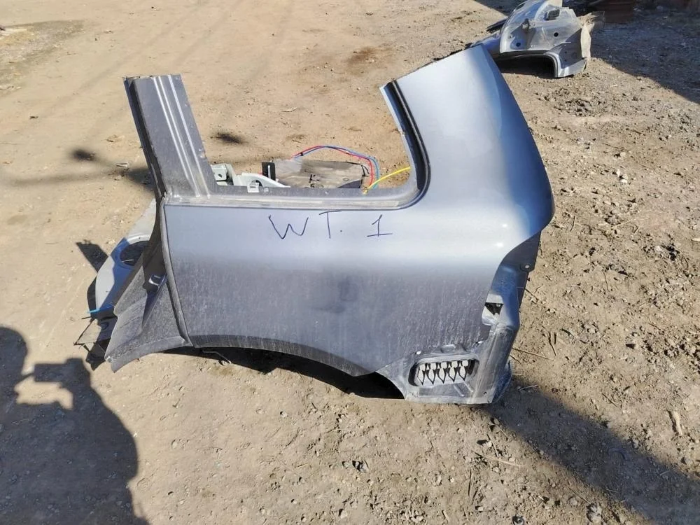 Крыло Volkswagen Touareg 2004 7L6809843A GP AXQ, заднее левое