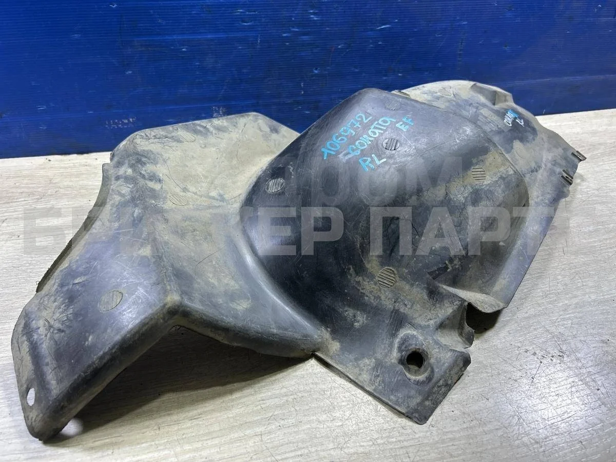 Подкрылок задний лев. Хендай Соната 4  (EF)