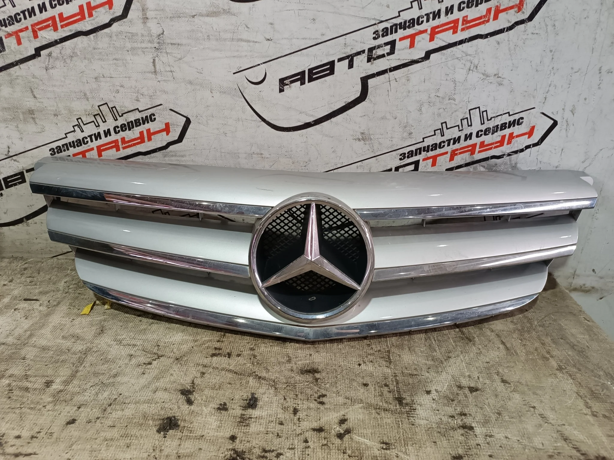 РЕШЕТКА РАДИАТОРА MERCEDES-BENZ A1698800883 XA5835Z