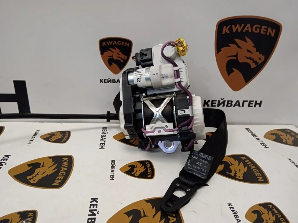 Ремень безопасности Audi A8 2011 D4