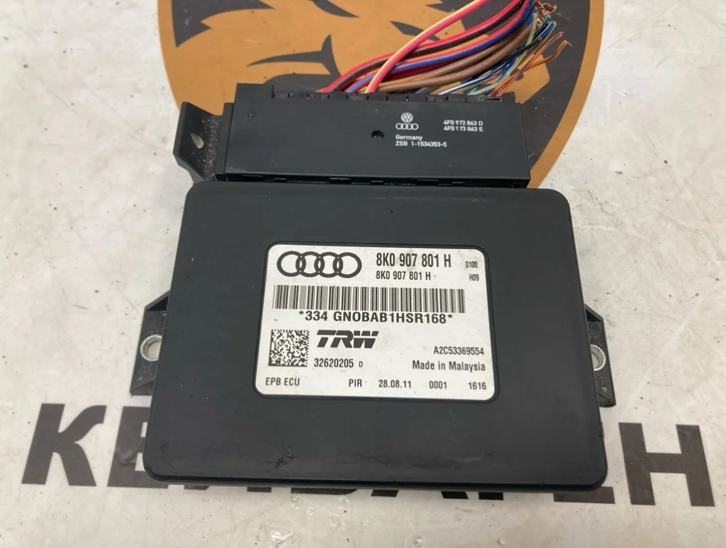 Блок стояночного тормоза Audi Q5 2011 8R