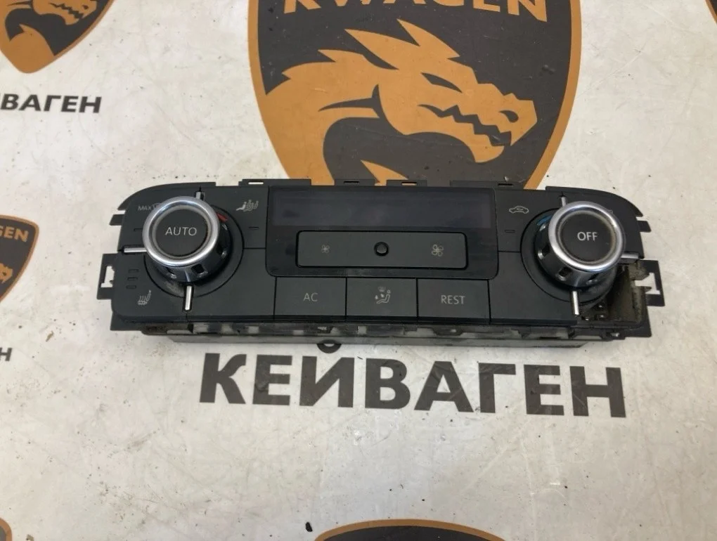 Блок управления климат-контролем Volkswagen Touareg 2011 7P