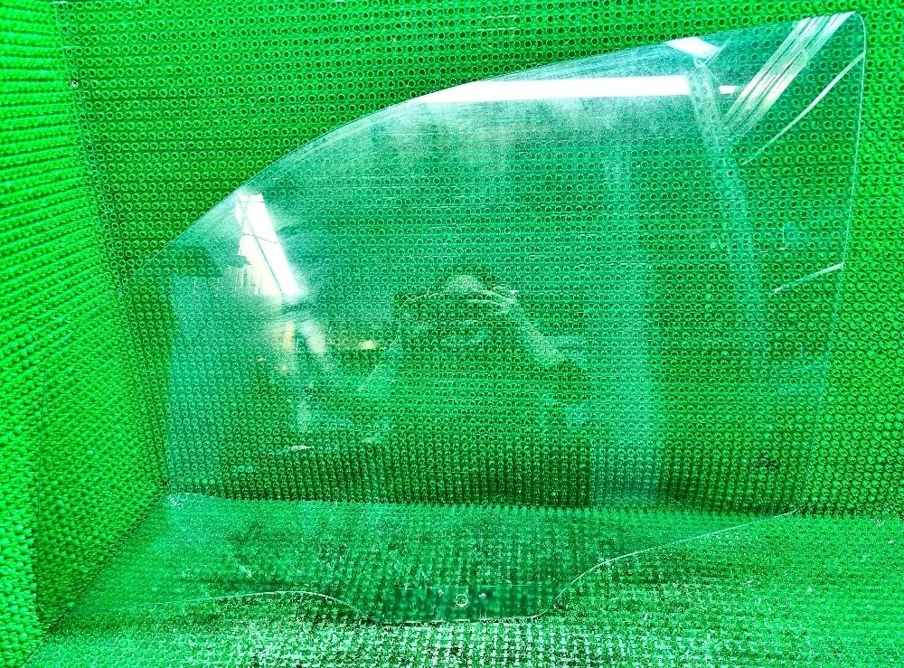 Боковое стекло VW Amarok 2010-2023 ЛП Amarok I (2010—2016) В наличии