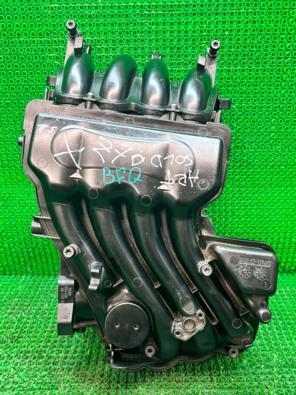 Коллектор впускной Шкода Октавия 1.6 Octavia I рестайлинг (2000—2011) В наличии