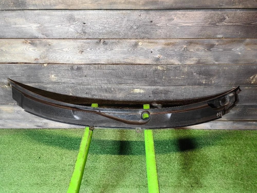 Решетка стеклоочистителя Audi A6 C6