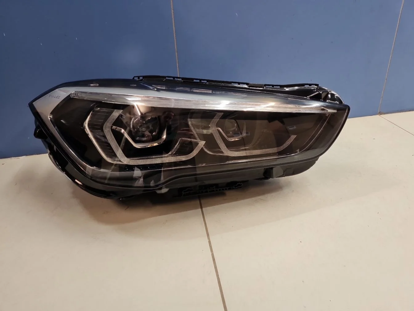Фара правая для BMW X1 F48 2015-2023