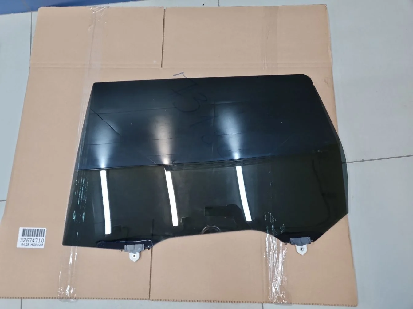 Стекло двери задней левой для Mitsubishi Outlander GF 2012-