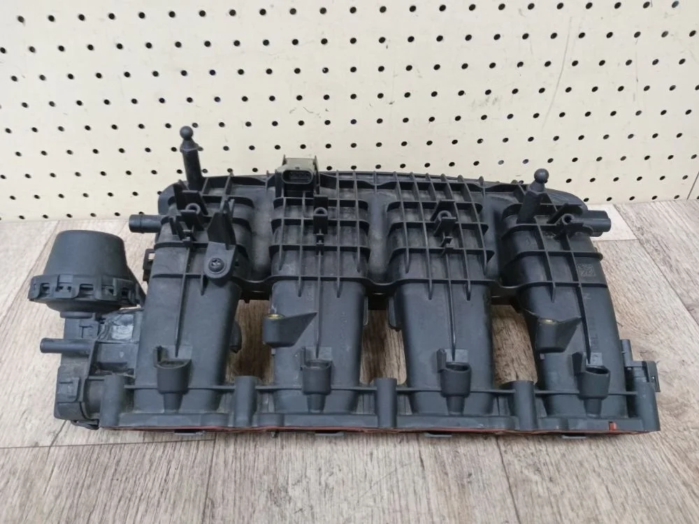 Коллектор впускной Audi Q5 I рестайлинг (2012—2017) Q5 I рестайлинг (2012—2017) 8RB