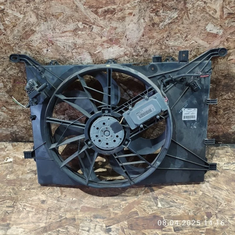 Вентилятор радиатора Volvo XC70 2001 SZ