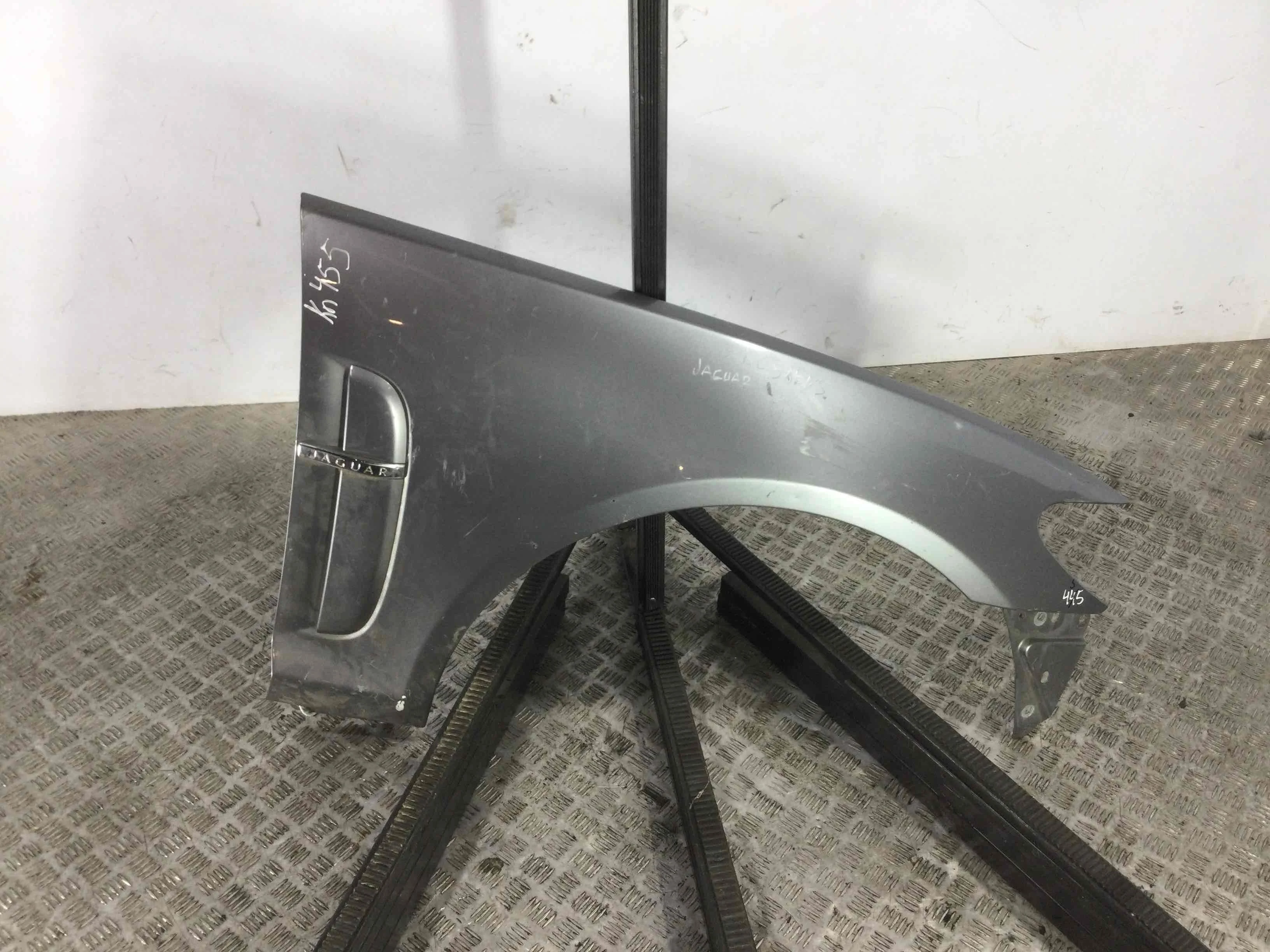 Крыло переднее правое Jaguar XF X250 (2007-2011) дизель 2.7 TDI Автомат Седан
