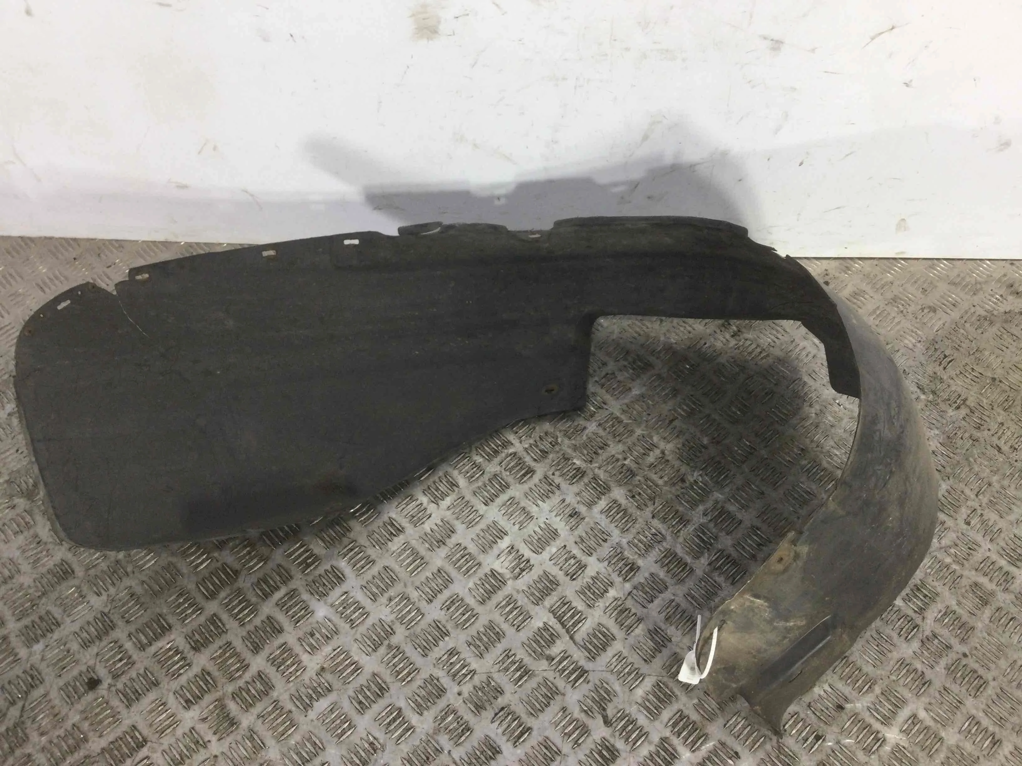 Защита арок передняя левая (подкрылок) Volkswagen Golf 4 поколение (1997-2004) бензин 1.6 i Механика Х/б