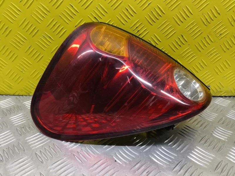 Фонарь задний левый Mitsubishi L200 (2006-2015) 2006 8330A155 ПИКАП 2.5 D 4D56