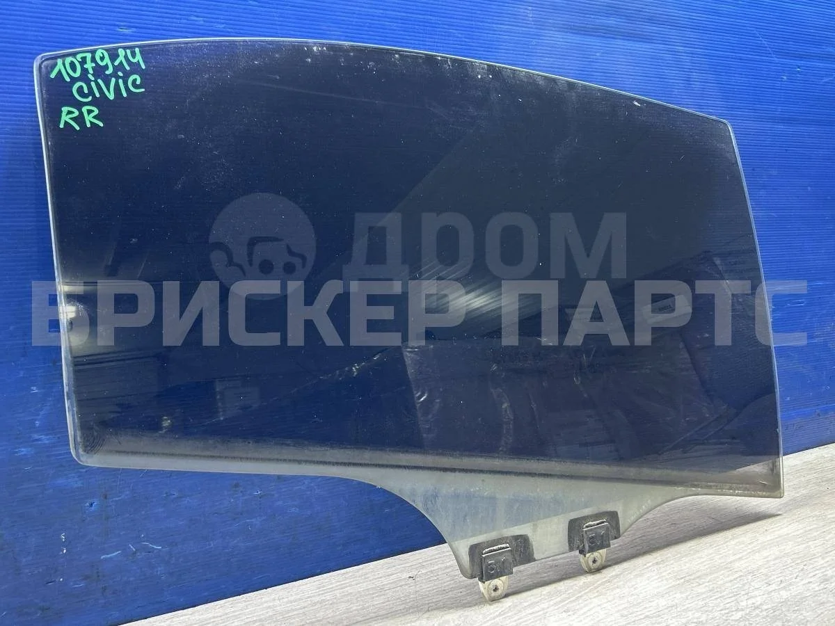 Стекло двери задней Хонда Цивик 8 4D (FD)