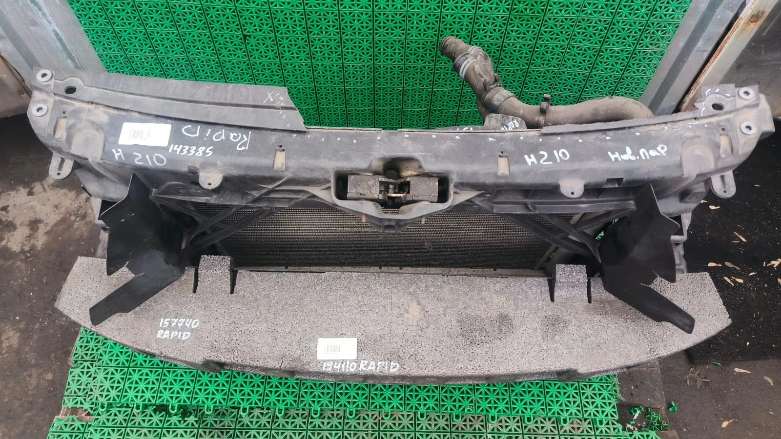 Панель передняя SKODA RAPID 2013- б/у RAPID(2013-