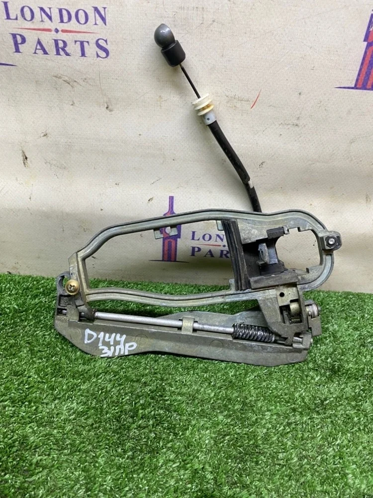 Кронштейн ручки BMW X5 E53