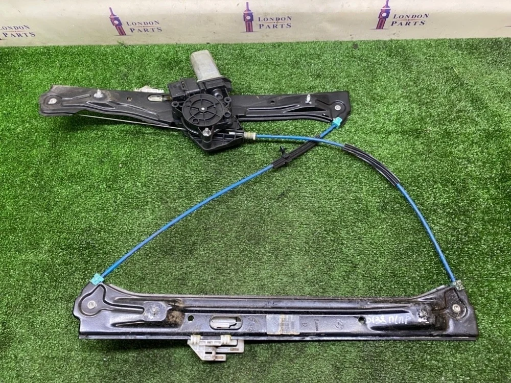 Стеклоподъемник BMW F30