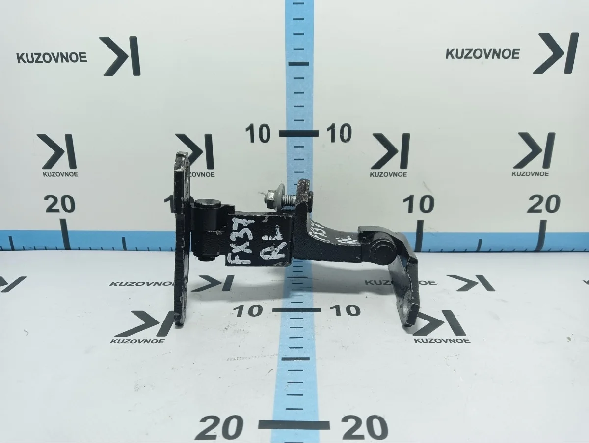 Петля двери Infiniti FX35 2009 S51