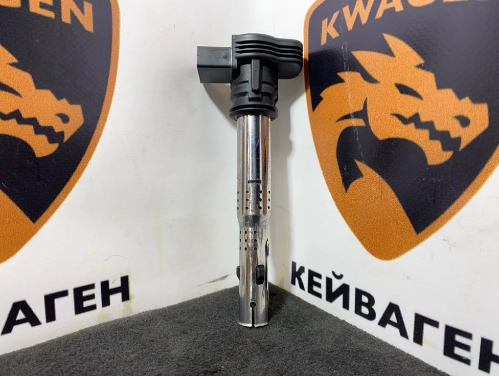 Катушка зажигания Audi Q5 2012 8R