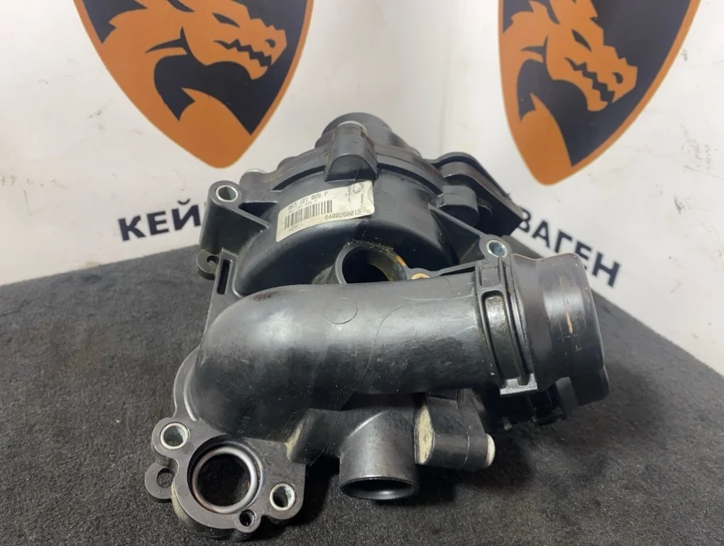 Корпус термостата Audi Q5 2012 8R