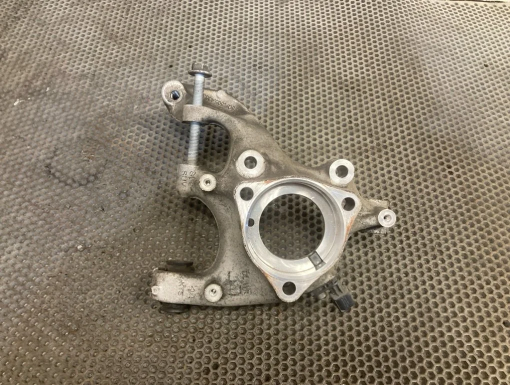 Кулак поворотный Volkswagen Tiguan 2020 MK2