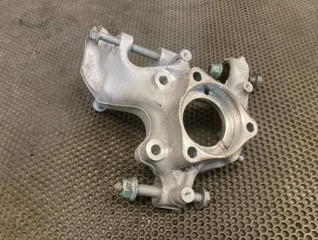 Кулак поворотный Volkswagen Tiguan 2020 MK2