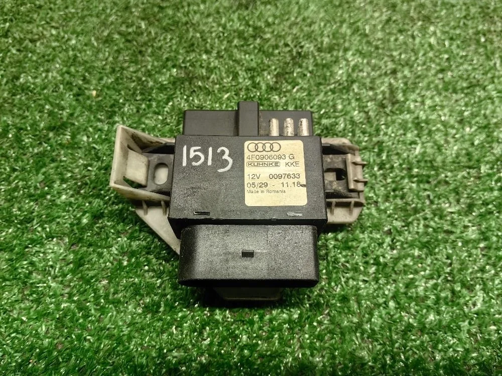 Блок электронный Audi A6 C6