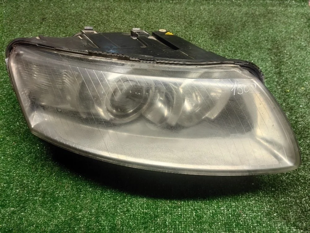 Фара правая Ауди A6 C6