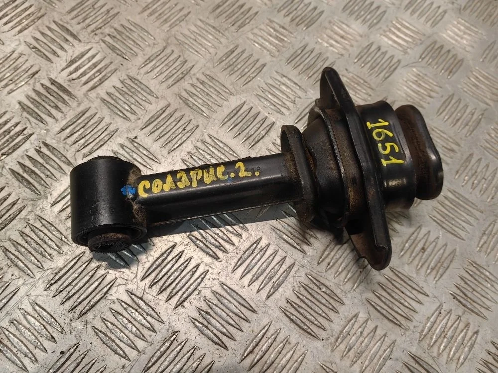 Подушка двигателя Hyundai Solaris