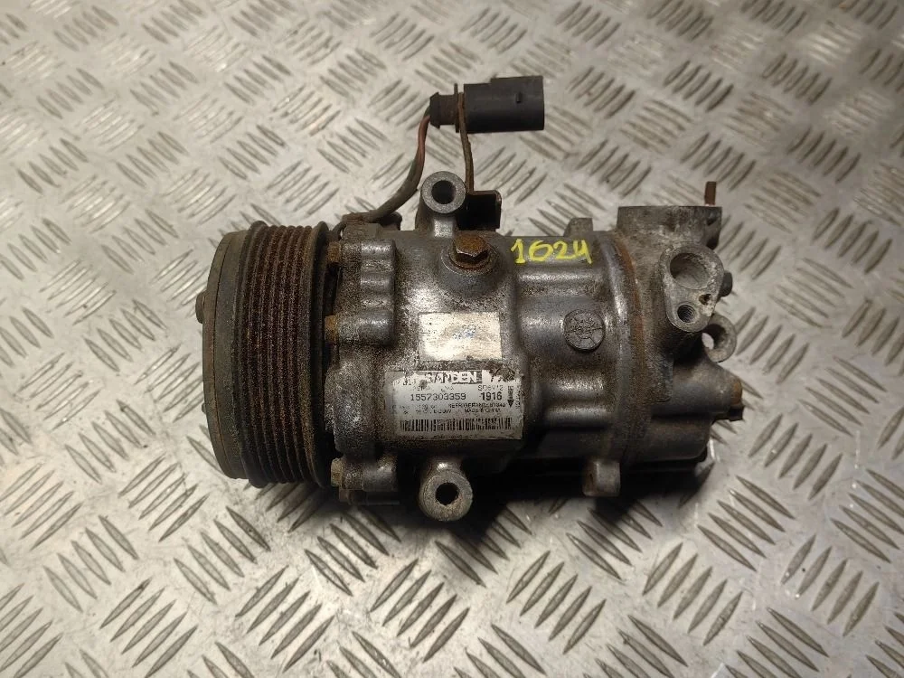 Компрессор кондиционера Volkswagen Polo 5