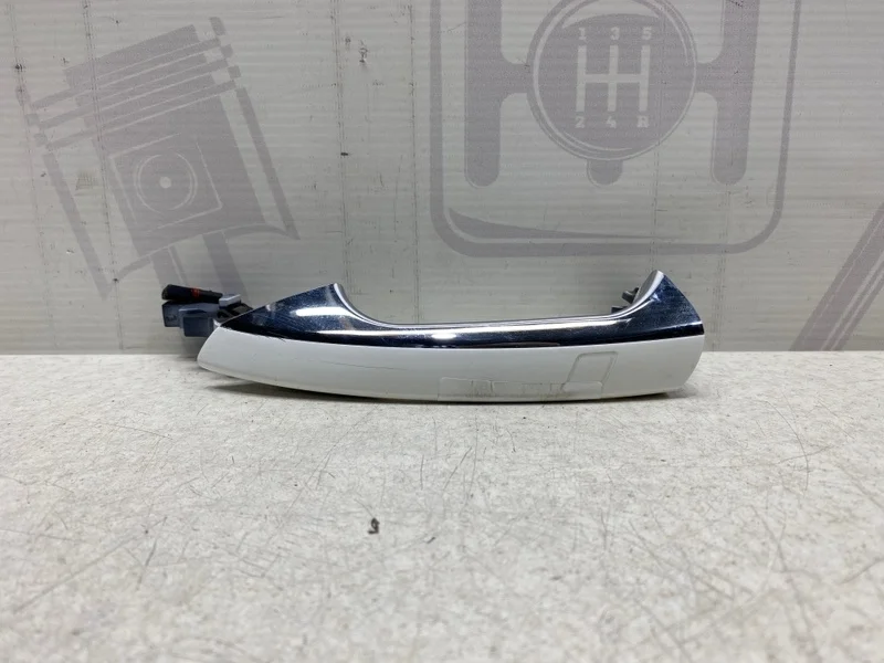 Ручка левой двери Mercedes-benz 2012 C204