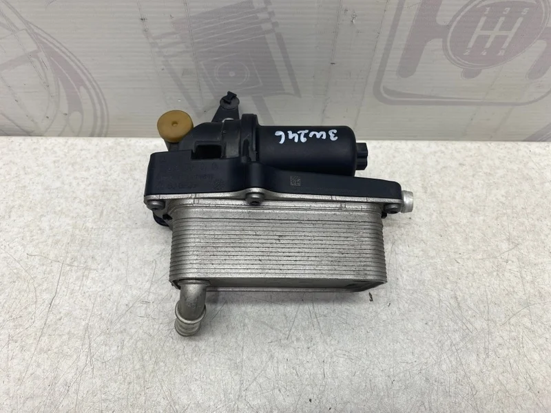 Радиатор кпп Mercedes-benz 2013 W246