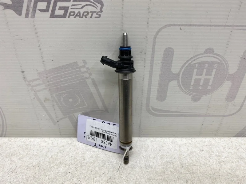 Топливная форсунка Mercedes-benz 2013 W246