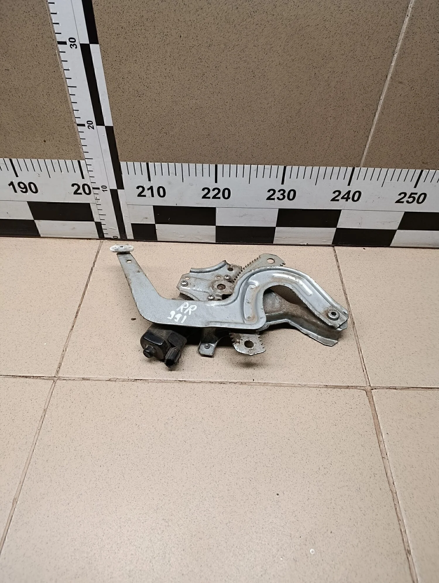 Стеклоподъемник электр. задний правый Nexia 1995-2016