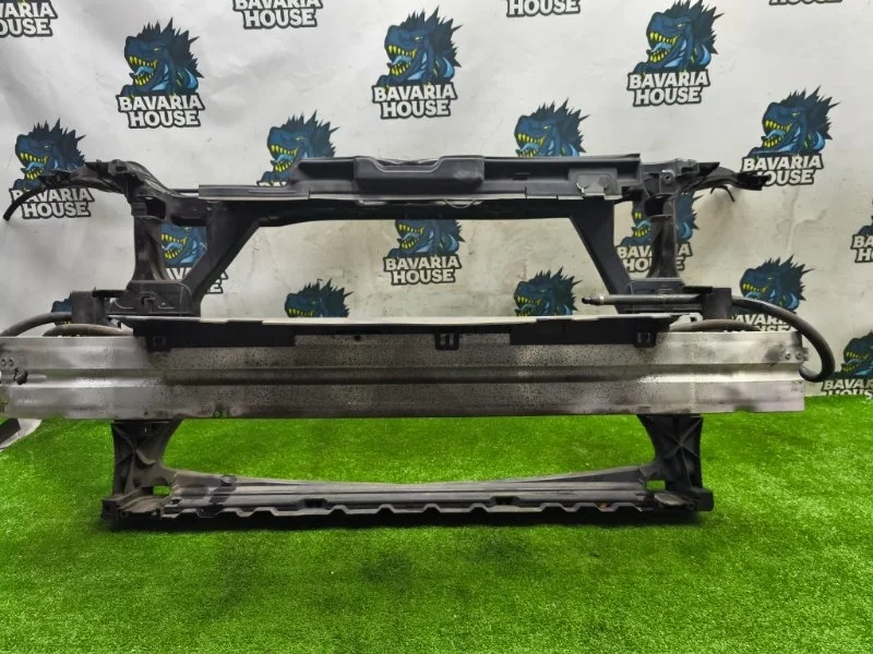 Панель передняя (телевизор) Audi Q5 2011 8R0805594B 8R CDN