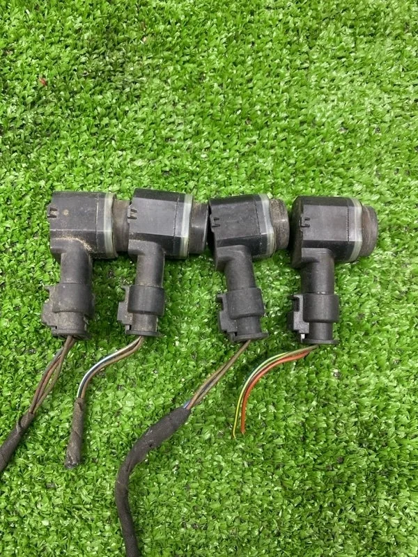 Датчик парковки Audi Q5 2011 1S0919275 8R CDN, задний