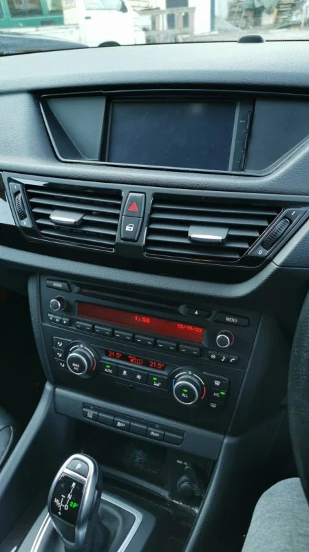 Продажа BMW X1 2.0 (184Hp) (N20B20) RWD AT по запчастям