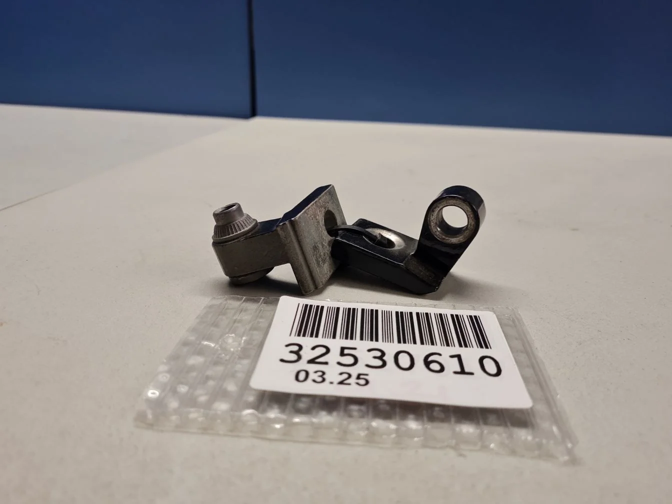 Петля двери передней левой для BMW 3 F30 2011-2018