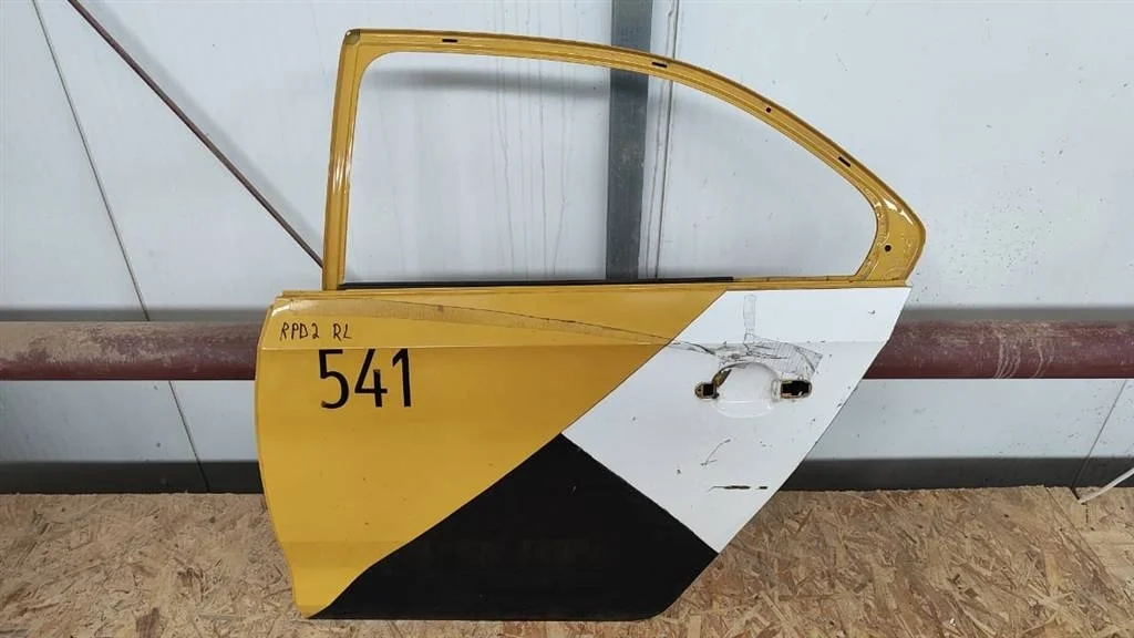 Б.у. дверь SKODA RAPID NH SKODA RAPID NH