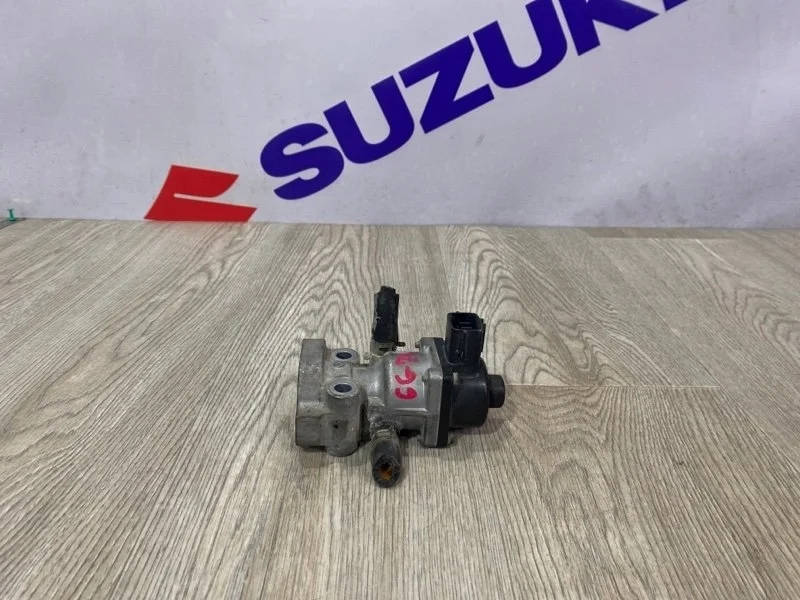 Клапан егр Mitsubishi Pajero 2009