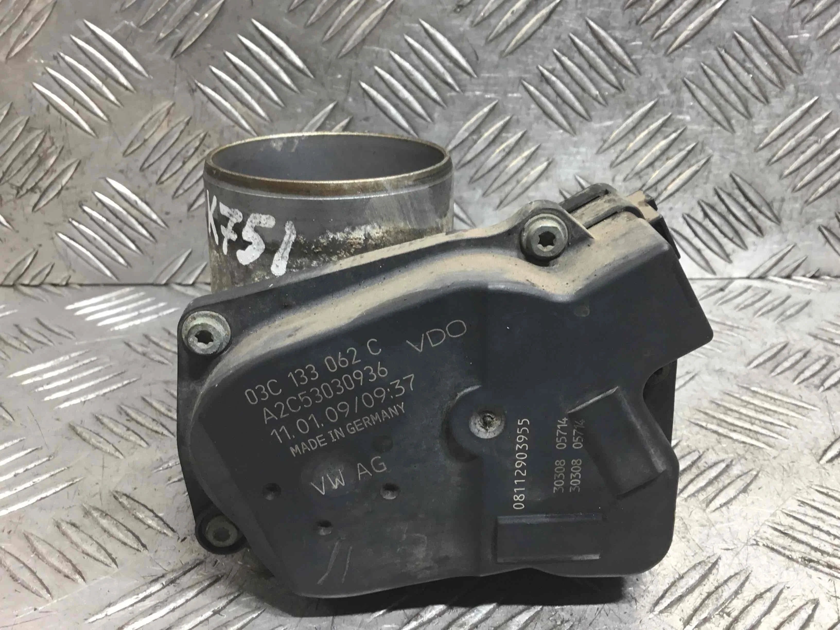 Заслонка дроссельная Volkswagen Golf 6 поколение (2008-2015) бензин 1.4 i Механика Х/б