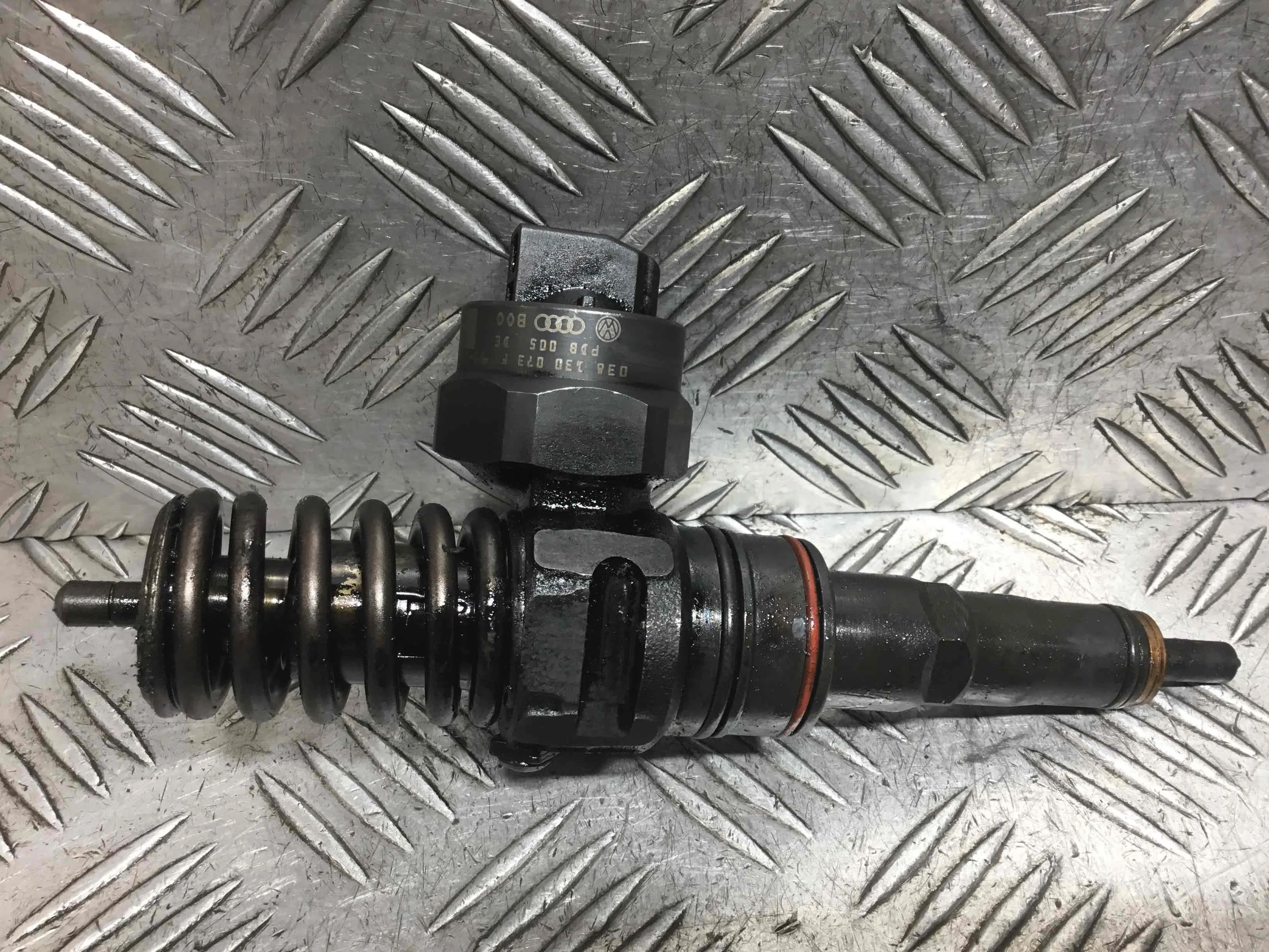 Форсунка Volkswagen Lupo 6X (1998-2005) дизель 1.4 TDI Механика Х/б