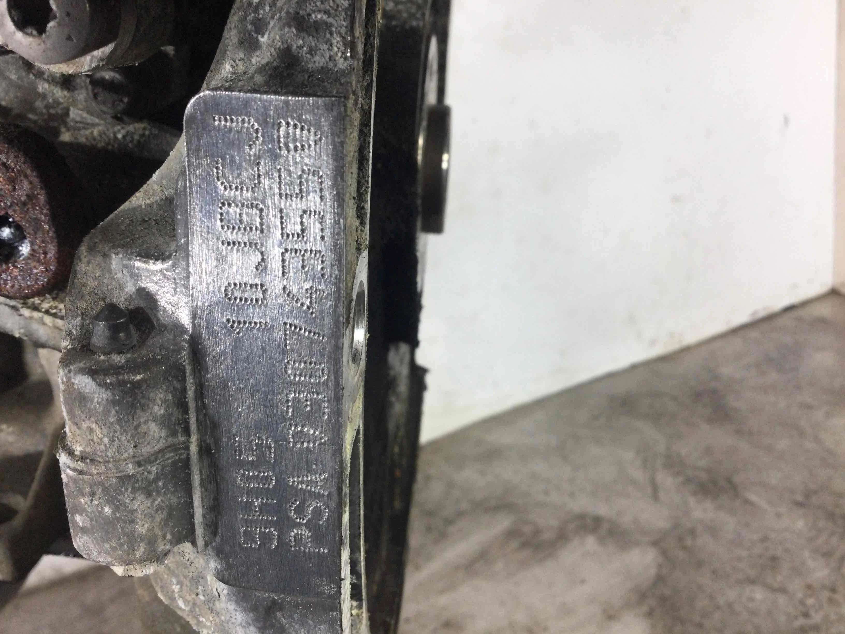 Двигатель Peugeot 3008 1 поколение (2010-2013) дизель 1.6 HDi Механика Минивэн