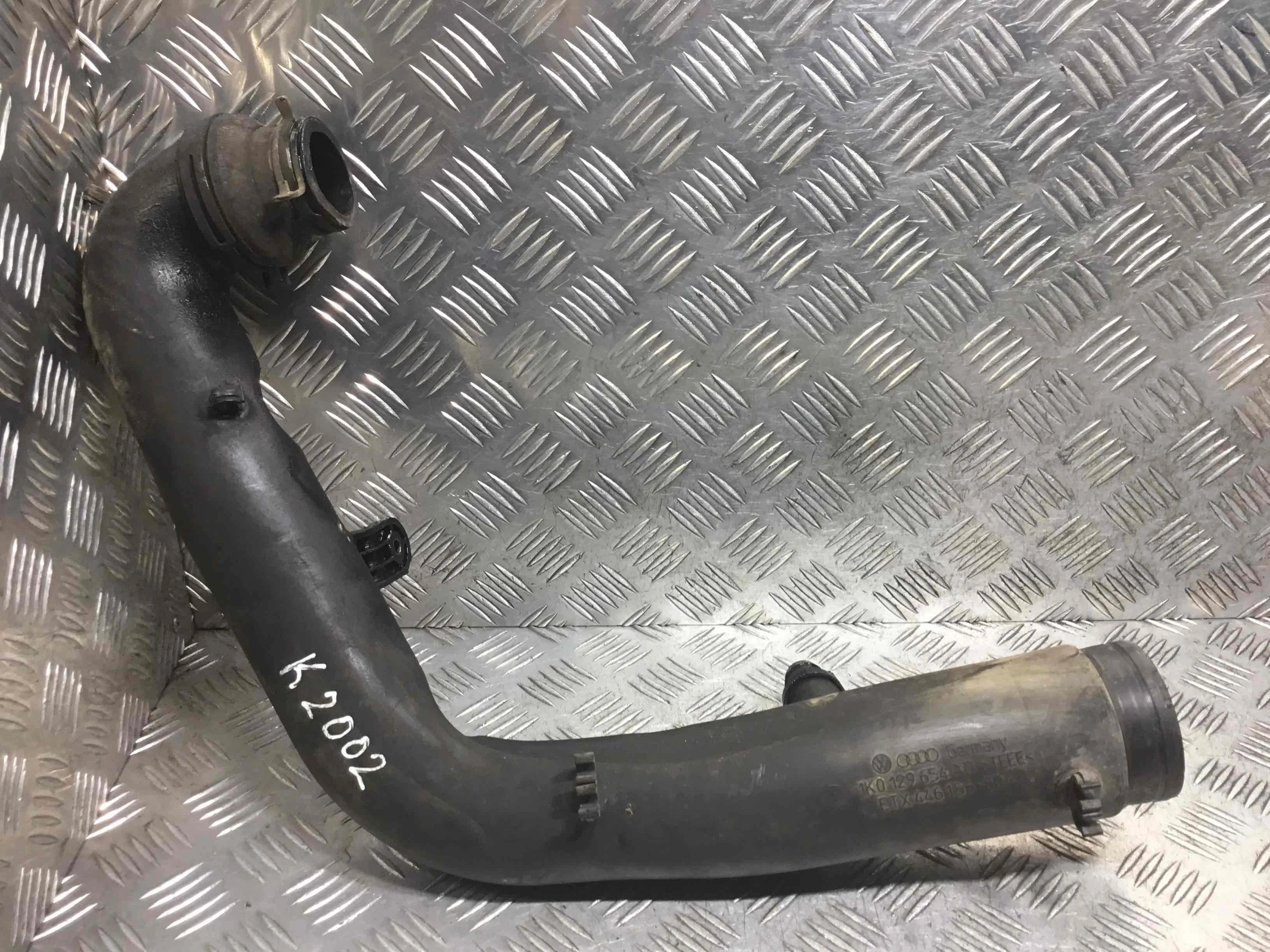 Патрубок интеркулера Volkswagen Golf 5 поколение (2004-2009) дизель 1.9 TDI Механика Х/б