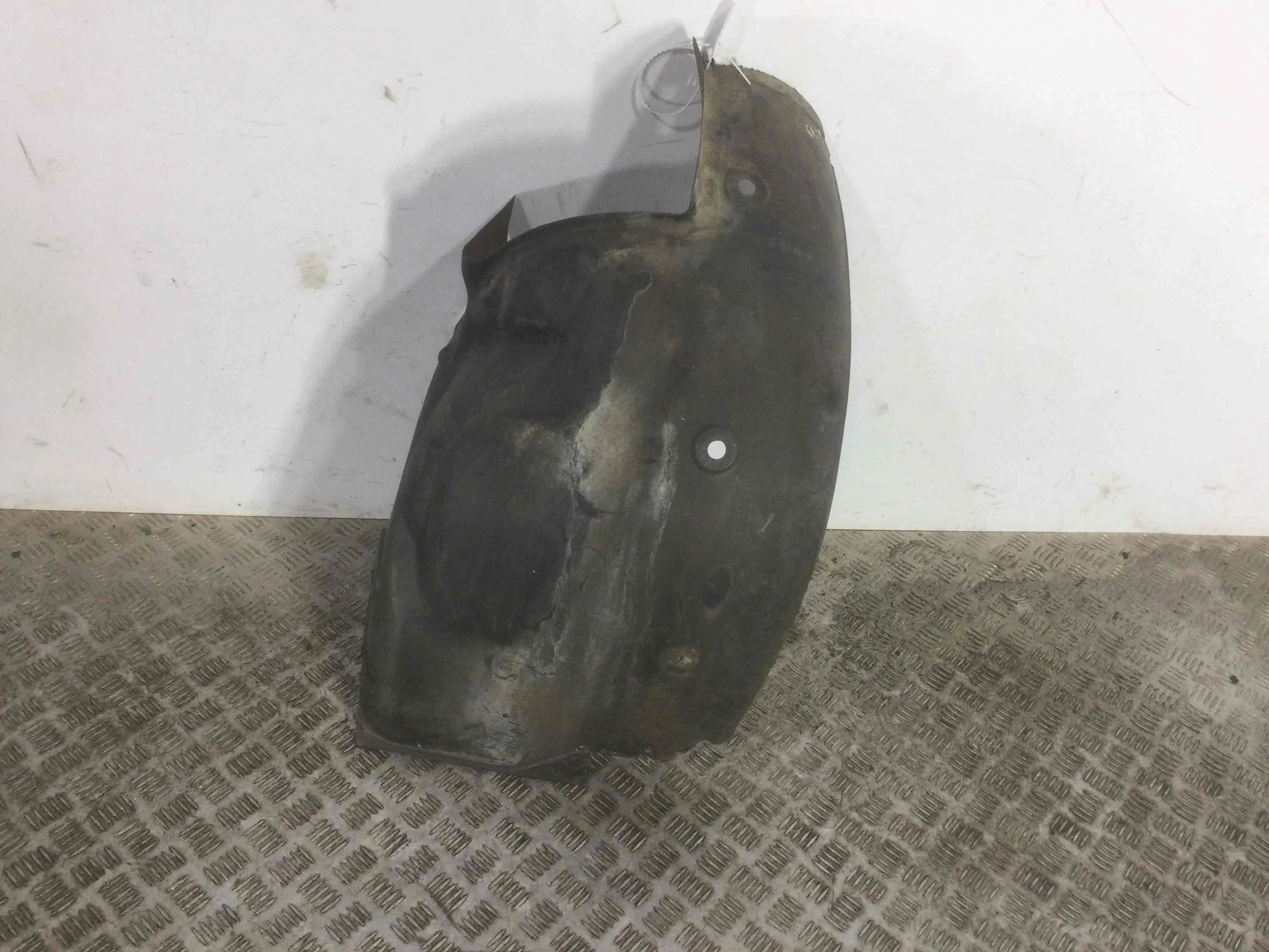 Защита арок передняя правая (подкрылок) Renault Scenic 2 поколение (2003-2006) дизель 1.9 dCi Механика Минивэн