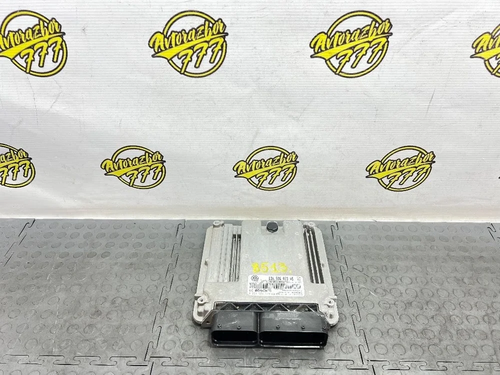 Блок управления двигателем Volkswagen Touareg II (2010—2014)