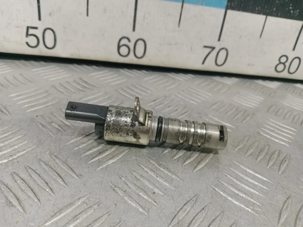 [Б/У] Клапан изменения фаз ГРМ [Код: 00592587 ]