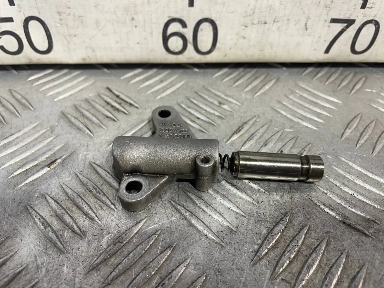 [Б/У] Натяжитель цепи ГРМ [Код: 00592281 ]