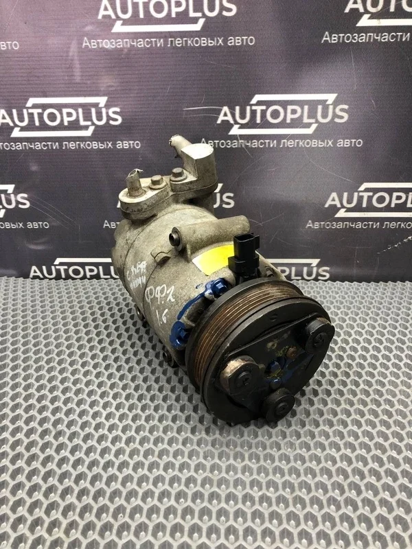Компрессор кондиционера Ford Focus 2004-2008 3M5H19D629PJ СЕДАН 1.6 HXDA