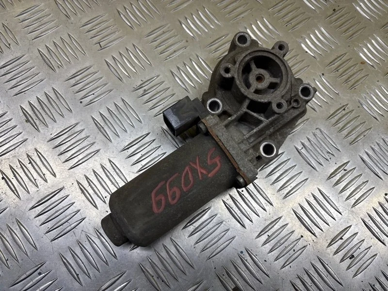 Электромотор раздаточной коробки Land Rover Range Rover Sport Ii (2013-2022) 2016 IGH500040 3.0 D SDV6